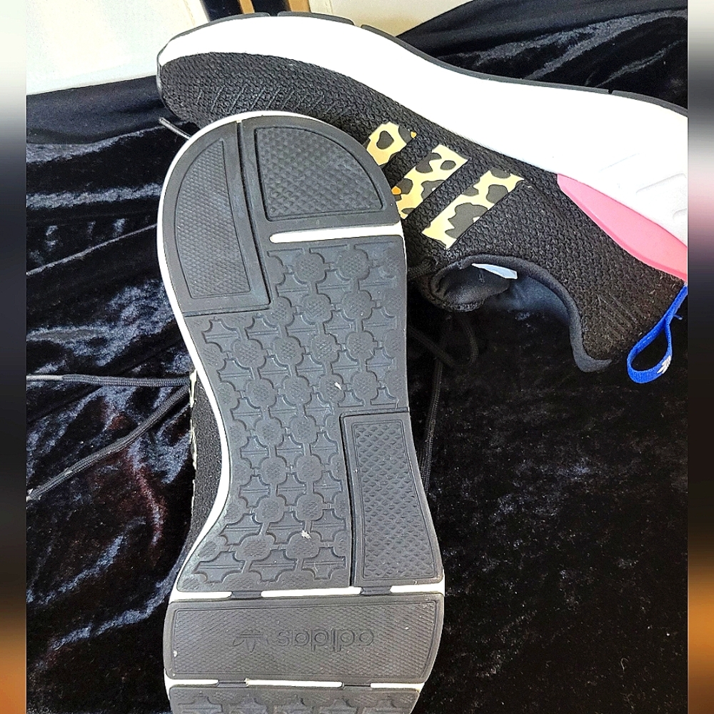 👟 Adidas Kids Black Leopard Print Sneakers  Size 5 Youth 🖤✨ Excellent Cond - Picture 12 of 16